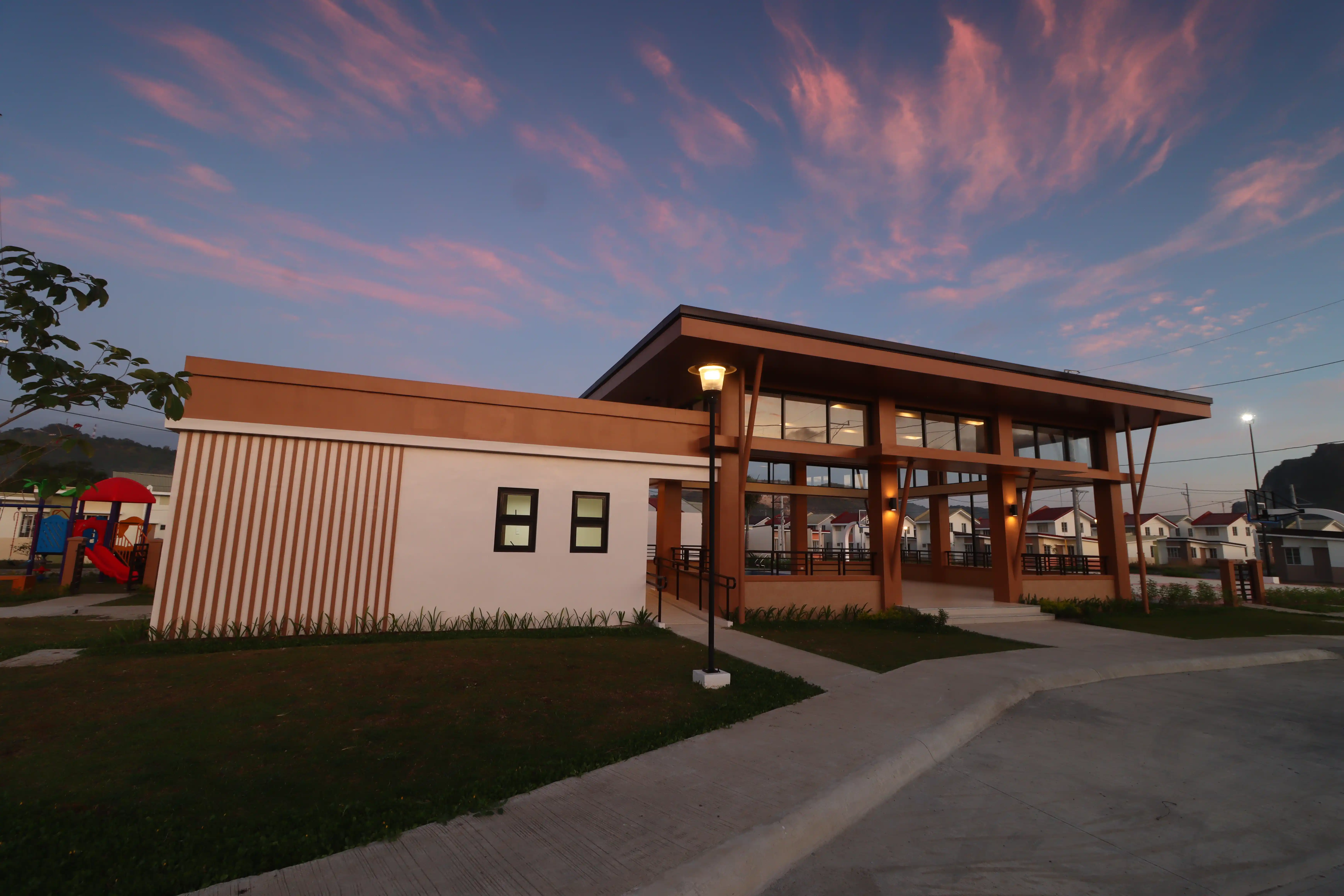 New-Fields-2-Amenity-Night