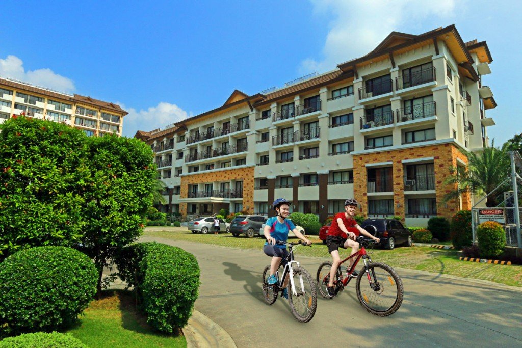 One-Oasis-Cebu-Facade
