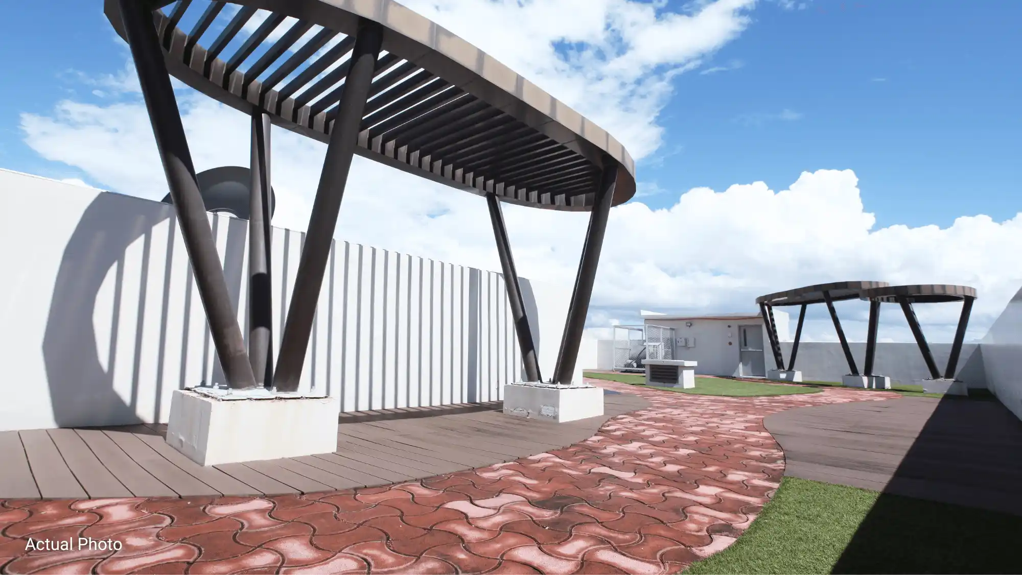 Marina-Spatial-Amenity-Roofdeck