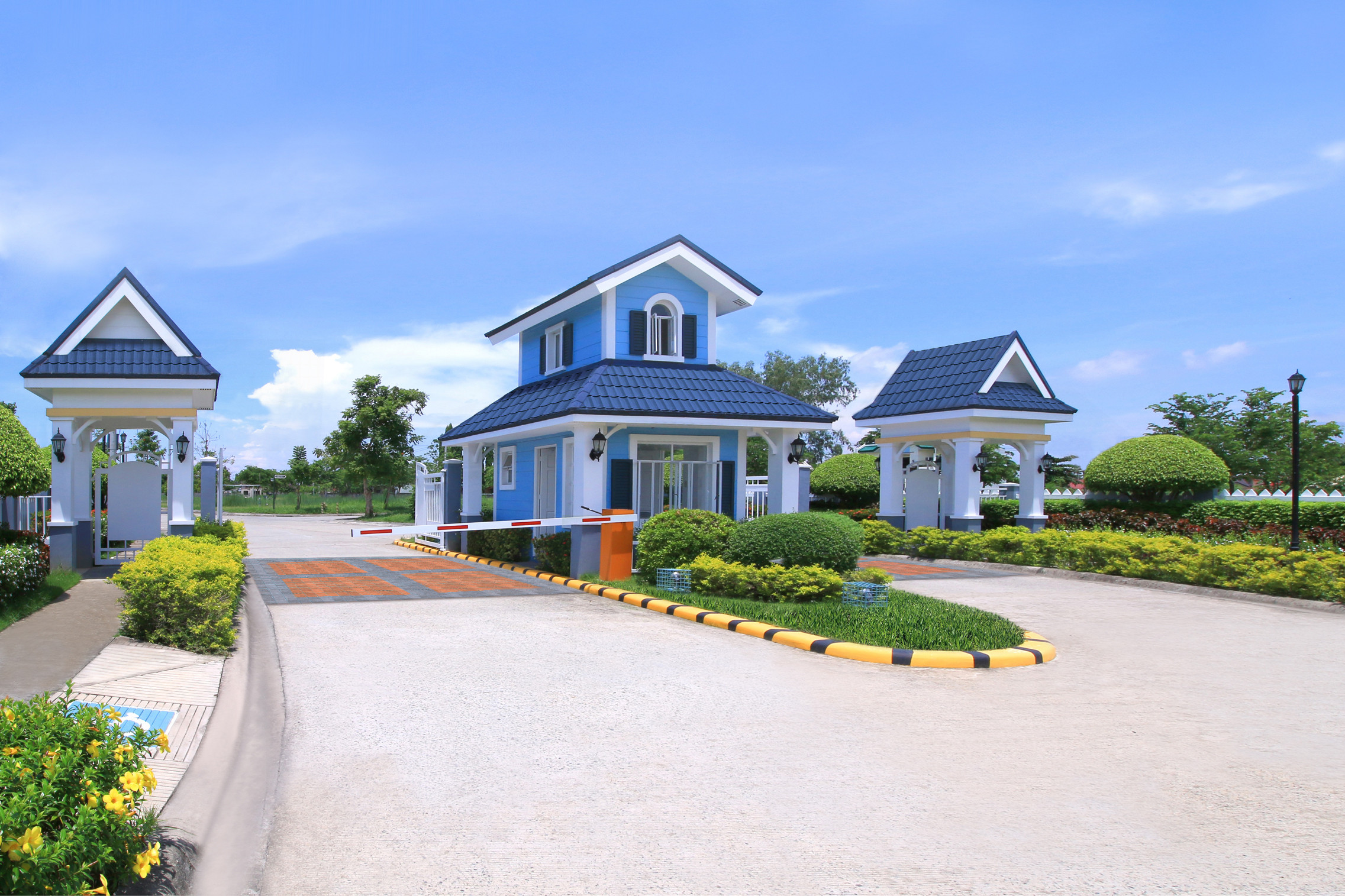 Somerset-Lane-Gate-and-Guardhouse-original