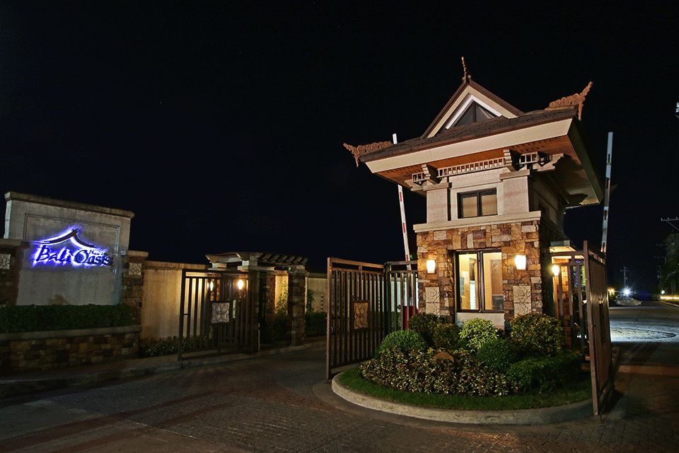 Bali Oasis Entrance Gate